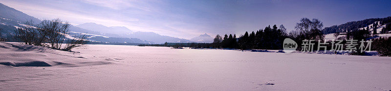 粉色雪- XXL冬季景观全景